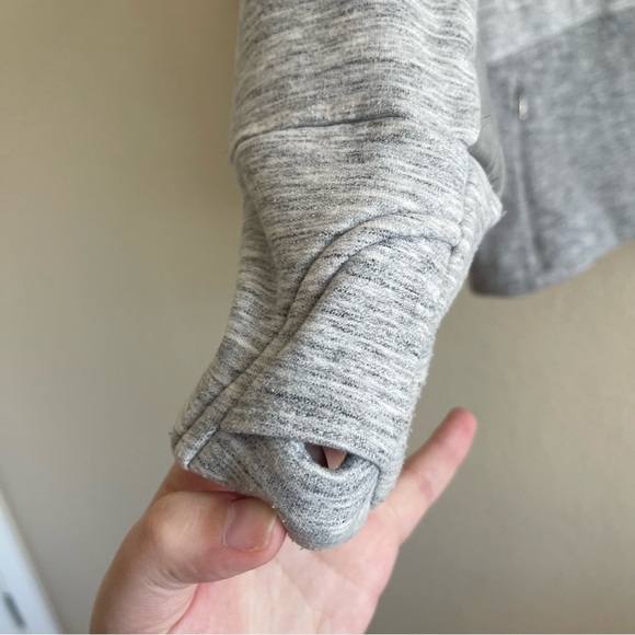 Athleta Fitted Victory Hoodie in Gray Full Zip Sweatshirt Womens Size Medium - Picture 6 of 10